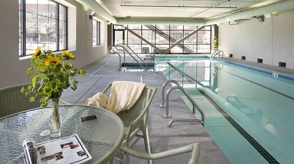 Grand Eastonian Hotel & Suites Easton Facilities photo